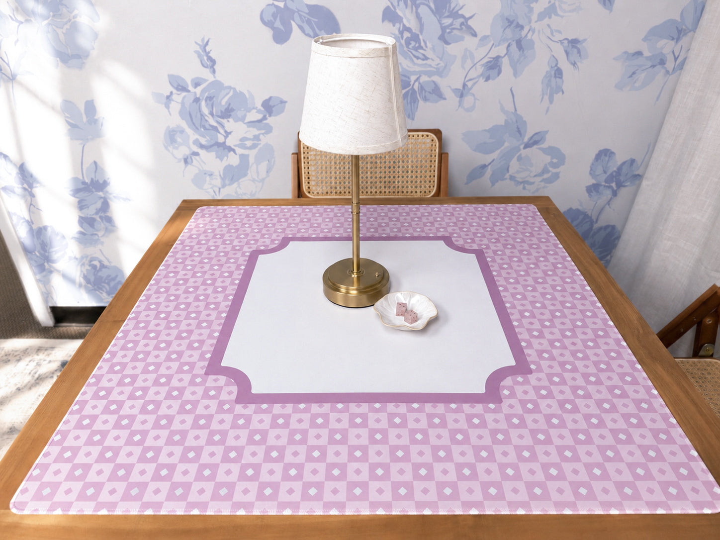 Violet Vintage Frame