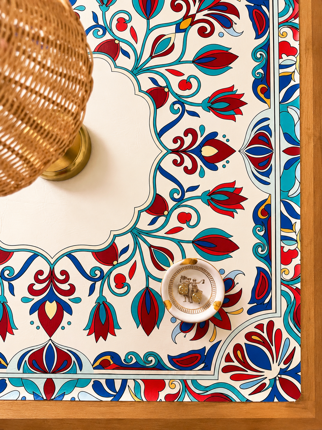 Istanbul Reverie - 33"x 33" SI Signature™ faux leather
