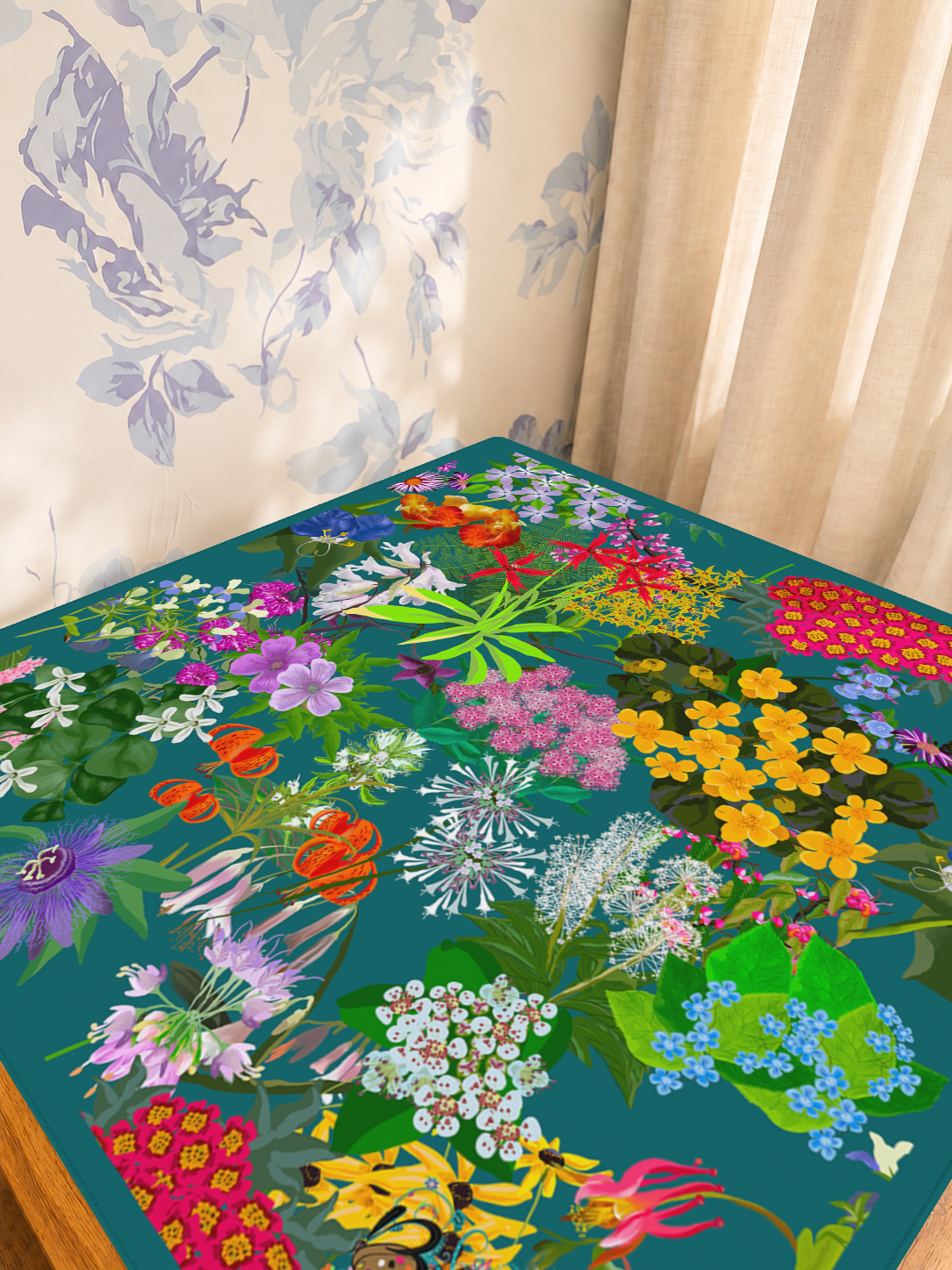 Botanical Rhapsody in Teal mahjong mat — Sunlit Detail