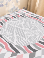 Harlequin Hearts mahjong mat — Sunlit Close-up