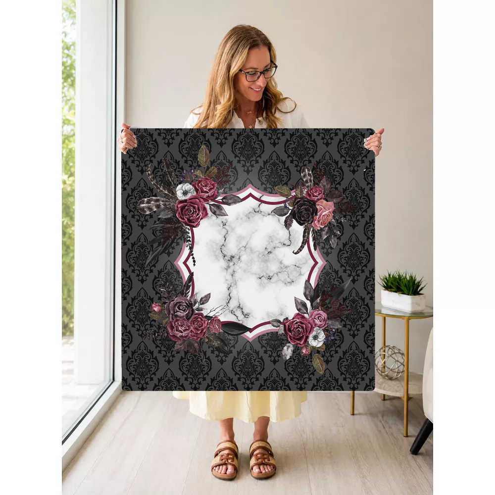 Gothic Rosette Noir mahjong mat — Held Mat Portrait