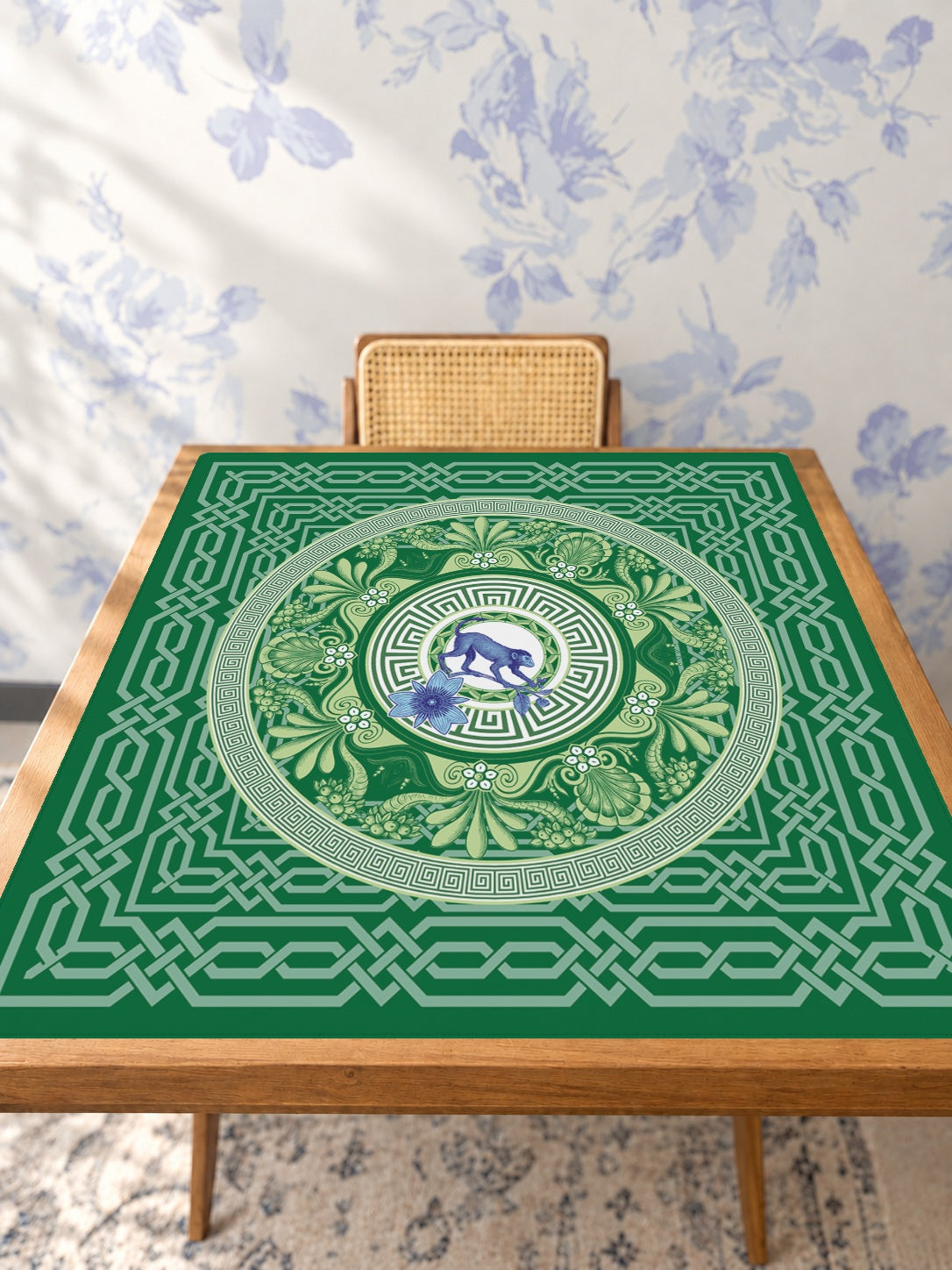 Mico Real — Studio Table Angle [studio-angle-square]
