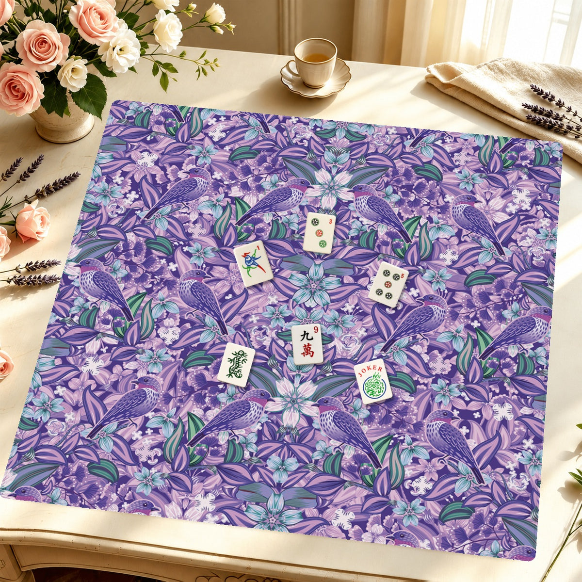 Pluma Violeta — Styled Tile Table [styled-tile-table-square]